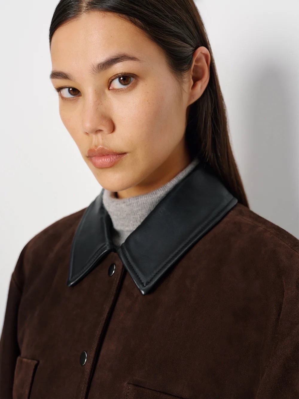 Reformation Veda Scottie Suede Jacket - Picture 2 of 4